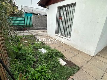 Casa en Venta en Maria Iriarte 4035