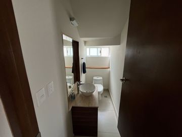 CASA MINIMALISTA AMUEBLADA EN VENTA RESIDENCIAL VELAMAR ALTAMIRA