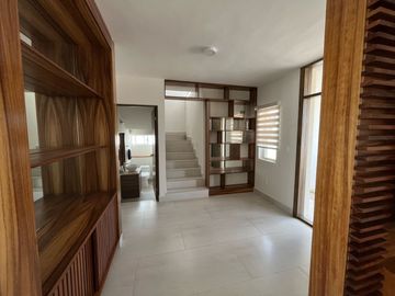 CASA MINIMALISTA AMUEBLADA EN VENTA RESIDENCIAL VELAMAR ALTAMIRA