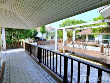 4 Bedroom House for sale at Lanna Thara Village