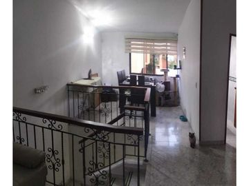 Casa en venta en la hacienda sur de Cali