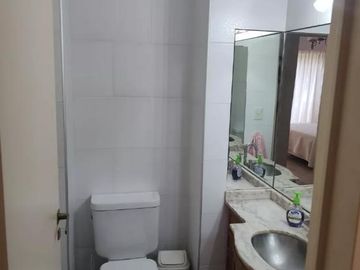Venta Departamento Caballito Tres Ambientes Dependencia Balcón Corrido  Apto Crédito