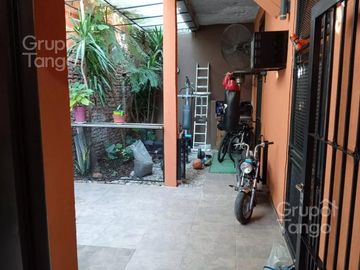 Venta PH 5 Ambientes Parque Chacabuco Patio Balcón Terraza