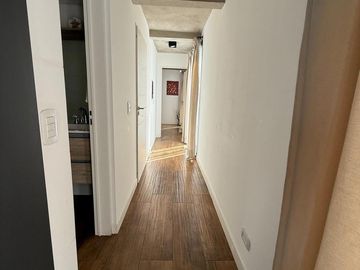 VENTA DE DEPARTAMENTO TRES AMBIENTES CON COCHERA