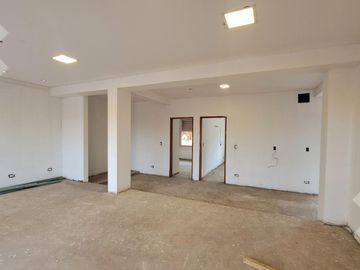 VENTA CASA  4 DORM Bº RESIDENCIAL ABIERTO, CIPOLLETTI