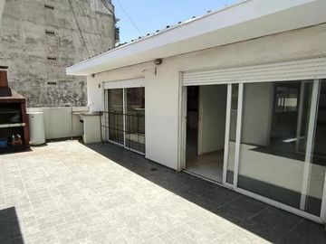 Venta Departamento 5 ambientes en Almagro Con Patio Parrilla