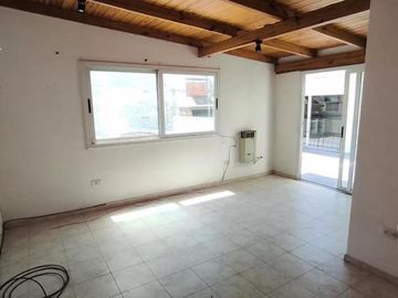 Venta Departamento 5 ambientes en Almagro Con Patio Parrilla
