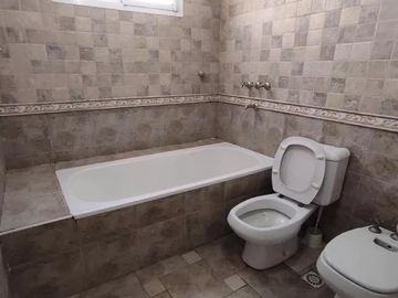 Venta Departamento 5 ambientes en Almagro Con Patio Parrilla
