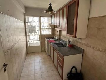 Venta Departamento Balvanera Dos Ambientes Balcón Frances