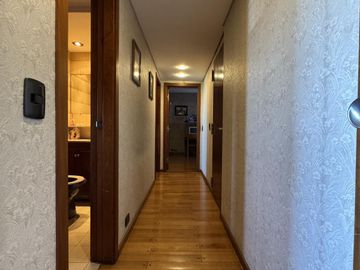 Venta departamento 3 ambientes con cochera en Avellaneda