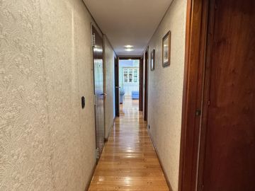Venta departamento 3 ambientes con cochera en Avellaneda