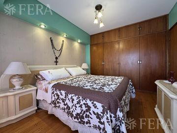 Venta departamento 3 ambientes con cochera en Avellaneda