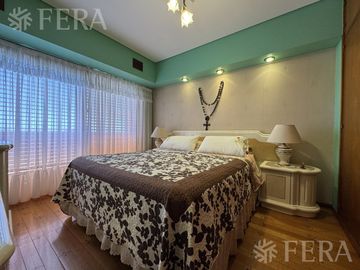 Venta departamento 3 ambientes con cochera en Avellaneda