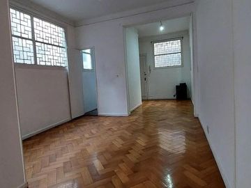 Departamento en venta - 2 Dormitorios 1 Baño - 70Mts2 - San Nicolás