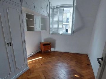 Departamento en venta - 2 Dormitorios 1 Baño - 70Mts2 - San Nicolás