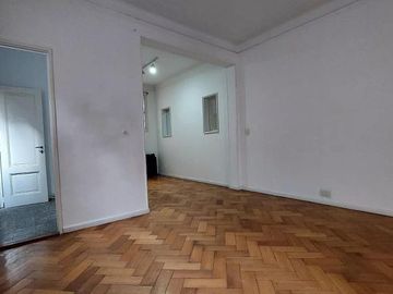 Departamento en venta - 2 Dormitorios 1 Baño - 70Mts2 - San Nicolás