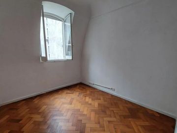 Departamento en venta - 2 Dormitorios 1 Baño - 70Mts2 - San Nicolás
