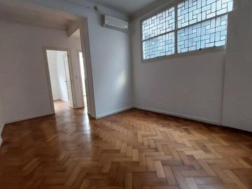 Departamento en venta - 2 Dormitorios 1 Baño - 70Mts2 - San Nicolás