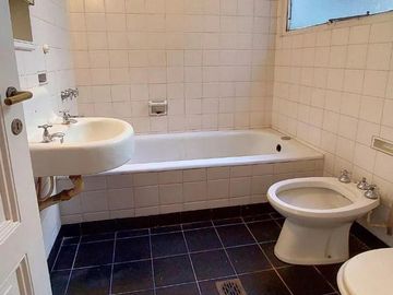 Departamento en venta - 2 Dormitorios 1 Baño - 70Mts2 - San Nicolás