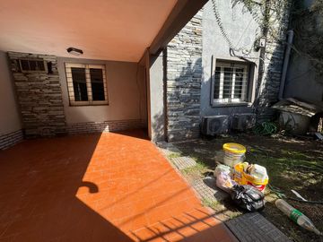 Casa en  calle Junin al 800