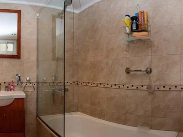 Venta Departamento 3 Ambientes en Monte Castro Con Balcón Contrafrente