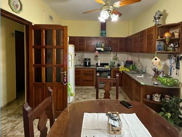 Casa en  Venta en Avenida San Martin