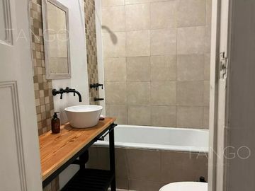 Venta Depto PH 3 Ambientes Almagro Patio Lavadero Baulera