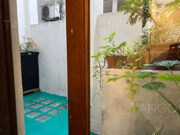 Venta Depto PH 3 Ambientes Almagro Patio Lavadero Baulera