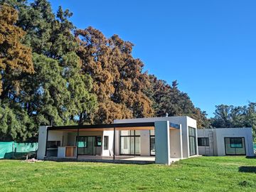 Casa Premium en La Esperanza Club de Campo, Gral. Rodriguez, Buenos Aires, Argentina
