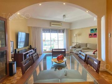 Venta Departamento 4 Ambientes en Caballito Con Balcón al Frente Cochera Baulera Escritorio