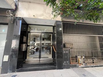 Departamento venta en Retiro, 1 ambiente con patio privado