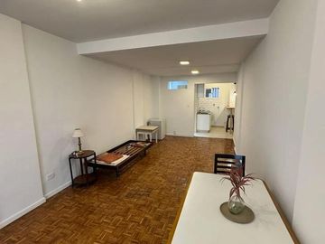 Departamento venta en Retiro, 1 ambiente con patio privado