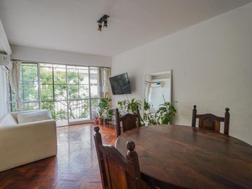 Departamento en Venta de 3 ambientes con balcon en Recoleta