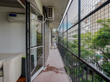 Departamento en Venta de 3 ambientes con balcon en Recoleta