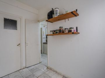 Departamento en Venta de 3 ambientes con balcon en Recoleta