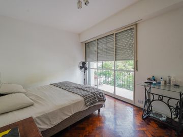 Departamento en Venta de 3 ambientes con balcon en Recoleta