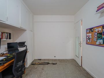 Departamento en Venta de 3 ambientes con balcon en Recoleta
