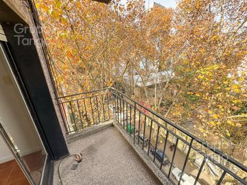 Venta Departamento Dos Ambientes Caballito Balcon Frente Terraza