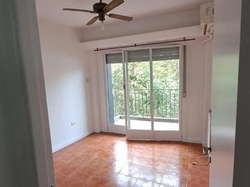 Venta Departamento Dos Ambientes Caballito Balcon Terraza