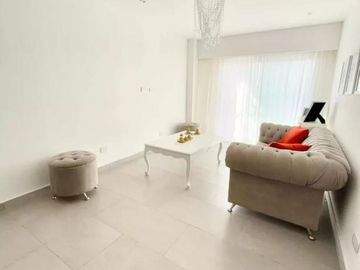 Departamento Venta La Paternal Cuatro Ambientes Balcon Frente Terraza Parilla