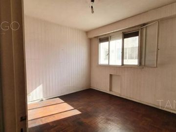 Venta Departamento 4 Ambientes Caballito Con Dependencia