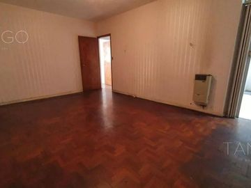 Venta Departamento 4 Ambientes Caballito Con Dependencia