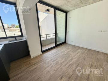 41 m2 - Semipiso A Estrenar de 2 Ambientes en Villa Urquiza - Luminoso, Moderno y con Excelente Conectividad.