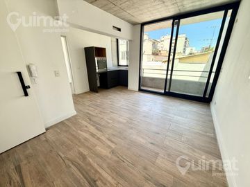 41 m2 - Semipiso A Estrenar de 2 Ambientes en Villa Urquiza - Luminoso, Moderno y con Excelente Conectividad.