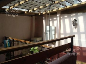 Venta Casa Boedo Almagro Seis Ambientes Dos Plantas