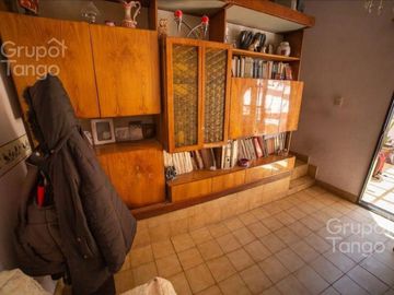 Venta Casa Boedo Almagro Seis Ambientes Dos Plantas