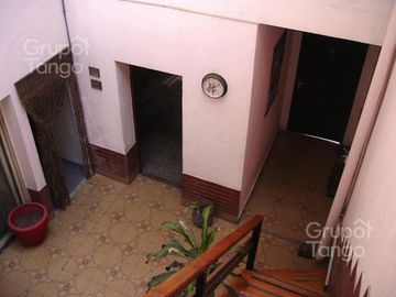 Venta Casa Boedo Almagro Seis Ambientes Dos Plantas