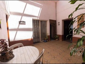 Venta Casa Boedo Almagro Seis Ambientes Dos Plantas