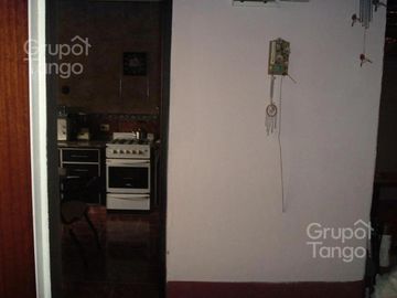 Venta Casa Boedo Almagro Seis Ambientes Dos Plantas