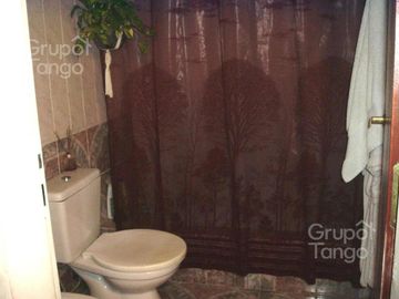 Venta Casa Boedo Almagro Seis Ambientes Dos Plantas